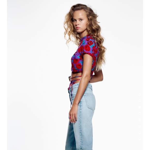 Zara BLOGGERS FAV PRINTED CROP TOP - Picture 6 of 13